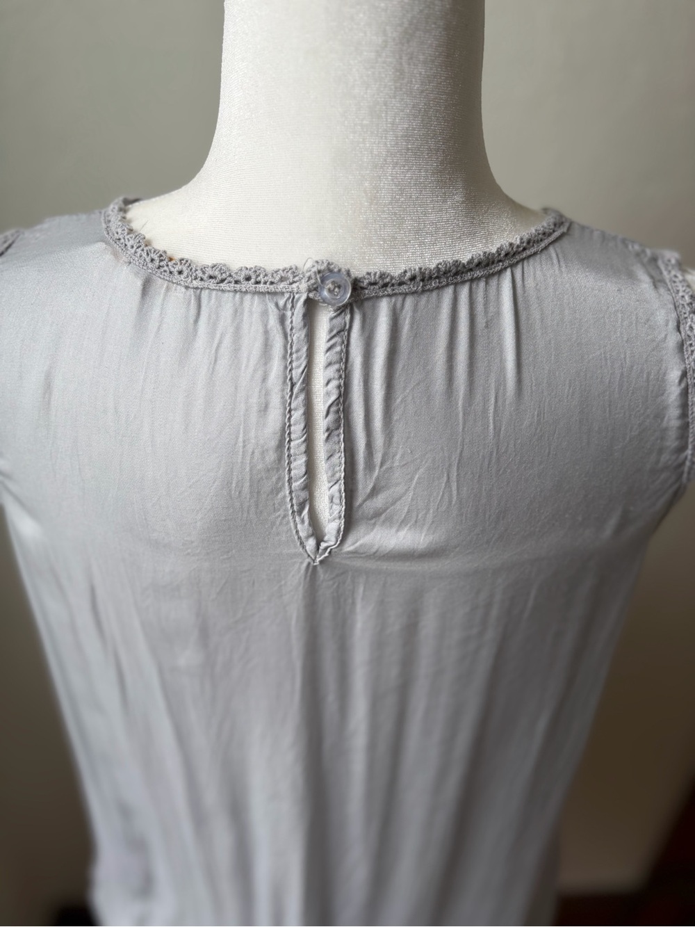 Prontomoda Giusy Made in Italy Silk Blend Lace Sleeveless Blouse Gray S - Picture 9 of 11